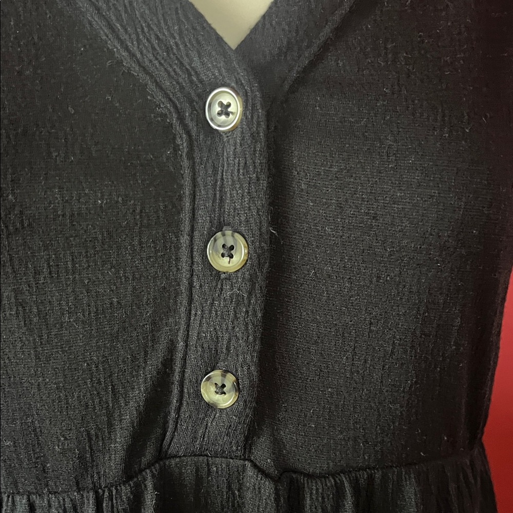 Knox Rose Black V-Neck Dress - Picture 5 of 13